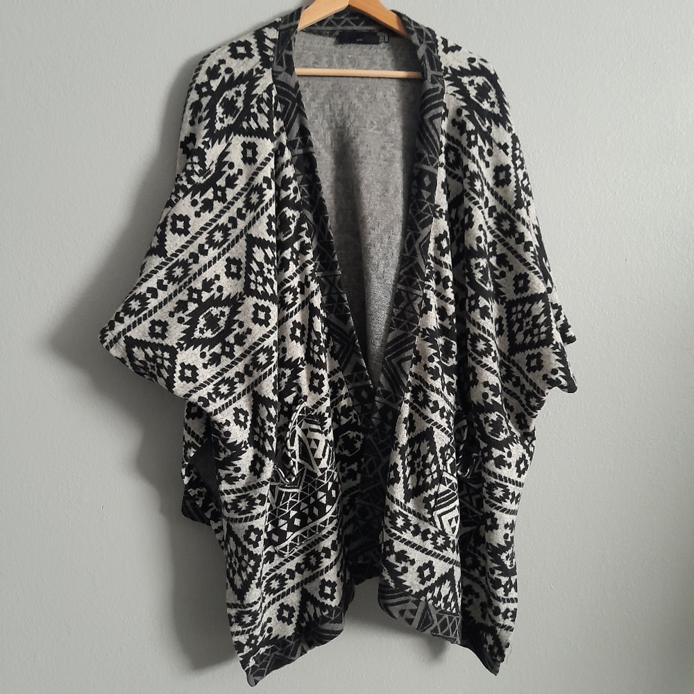 TRF by Zara Oversize Tribal Print Cardigan